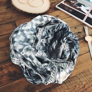 Patterned Fringe Scarf